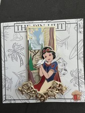 Disney FANTASY Pin - Snow White - Riches Collection- By The Pin Hut LE 65 picture
