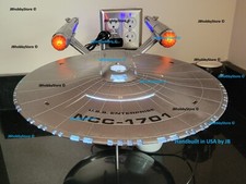 Star Trek SNW U.S.S. Enterprise 1:1000 Scale Set Prop Replica Model with lights picture