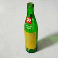 7-UP John Wooden UCLA BRUINS Commemorative Bottle Record 1964-1975 10X Champions picture