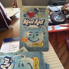 VINTAGE Kool-Aid Berry Blue Flavor Packet 1988. New Old Stock. 1 Packet picture