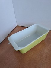 Vintage Pyrex Yellow Green   Loaf Pan #913 1.5 Qt Vintage 1967-1972 Ovenware  picture