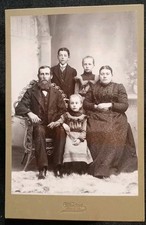 Antique Cabinet Card Photo Victorian Portrait Family Quakertown Pennsylvania picture