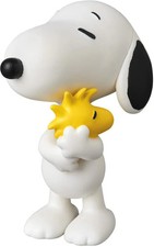 MEDUDF-729 UDF SNOOPY HOLDING WOODSTOCK picture