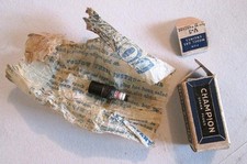 NOS WORKING CHAMPION V-3 SPARK PLUG + V & VR-1 EMPTY BOXES MODEL HIT MISS ENGINE picture