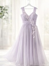 1950s Norman Hartnell “Exclusively Yours” Lilac Chiffon Couture Dress – Vintage. picture