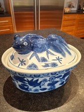 NOS Vintage Blue & White Koi Fish Porcelain Casserole Dish Lidded Never Used 9x5 picture