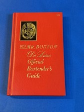 1965 Printing Of Old Mr. Boston DeLuxe Official Bartenders Guide Great Condition picture