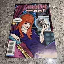 2013 Scooby-Doo Where Are You? #38 D.C. Comics Daphne Elvira Homage Cover picture