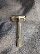 Vintage 1958 Gillette TV Flare Tip Super Speed DE Safety Razor D1 OUTSTANDING picture