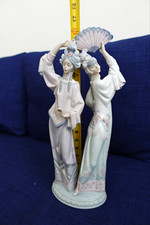 Lladró Porcelain vintage Singapore dancers Women Figurine w/ Fan 16in 1980s picture
