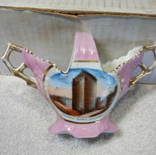 Masonic Temple Chicago vintage souvenir porcelain vase picture
