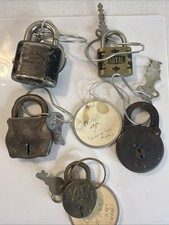 Antique/Vintage Padlock 5pc Lot Briggs & Stratton, Royal, Ozark, Miller, “Van” picture