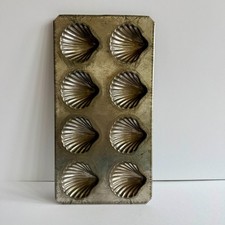 Vintage Scallop Shell Madeleine Pan Tin Baking Mold 13