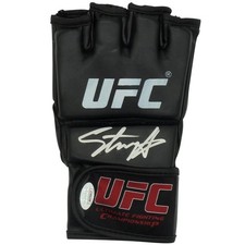 Israel Adesanya Autographed UFC Glove - JSA picture