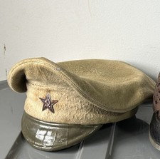 Scarce WW1/RCW Imperial Russian Army M1910 Visor Cap & M1922 Red Star Insignia picture
