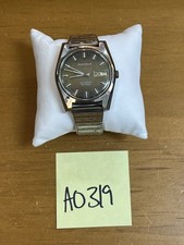 Vintage Caravelle Silver Tone Wristwatch Stretchy Band Set-O-Matic picture