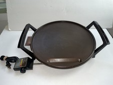 VTG West Bend Sensa Temp Round Electric Griddle 1980  #76014 Silverstone 14