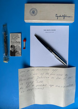 PRESIDENT LYNDON B JOHNSON -1967 BILL SIGNING PEN+STATIONERY- WHITE HOUSE-ISSUE picture
