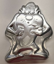 Vtg 1995 Wilton Looney Tunes Taz the Tasmanian Devil Aluminum Cake Pan 2105-1238 picture