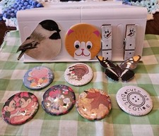 Vgt Lot Of Fridge Magnets & Buttons 11 Pcs picture