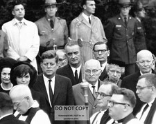 PRESIDENT JOHN F. KENNEDY WITH TRUMAN AND EISENHOWER - 8X10 PHOTO (AA-821) picture