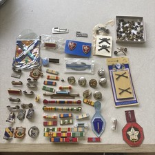 Vintage US Army Military Badges CIB Ribbons Buttons All One Lot Must See ⭐️ picture
