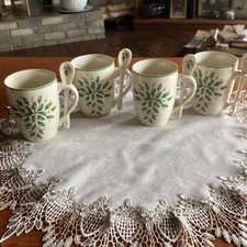 4 Lenox Holiday Cocoa/Coffee/Tea Cups Mugs With Porcelain Spoons Holly Christmas picture