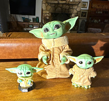 Hasbro, Funko Pop and Star Wars The Mandalorian Grogu Figure picture