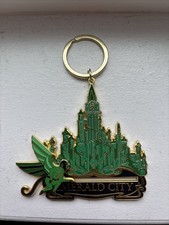 Wicked Emerald City Flying Monkey Slider Keychain Universal Studios Exclusive picture
