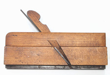 Fine  User J. F. & G. M. Lindsey Warranted 5/8
