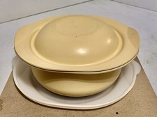 Tupperware 3pc Oven Works Ultra Plus Casserole 2Qt Set #3654A- Gold picture