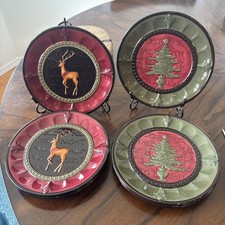 Six Christmas Holiday Plates Reindeer, Silent Night, Deck the Halls picture