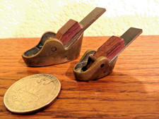 2 Vintage  GEWA Thumb Planes Violin Makers? picture