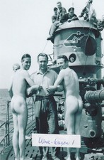 WW II - Photo German ---- Sailors Posing For Photo On    U - Boat picture
