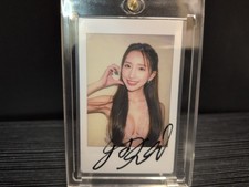 Karen Yuzuriha Auto Autographed Signed Cheki Japan JAV picture
