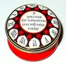 HALCYON DAYS ENAMEL BOX - CLOCK & 