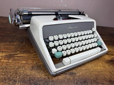 Serviced 1963 Olympia SM7 Wide Carriage Typewriter Elite No.8 (11 CPI) UK Layout picture