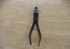 Vntg Unbranded Linesman Side Cutting  Pliers,6-1/4