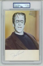 Fred Gwynne ~ Signed Autographed The Munsters Signature ~ PSA DNA Encased picture
