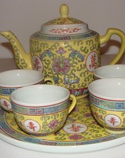 Vtg Chinese Ceramic/Porcelain Teapot, 4 Teacups, Serving Tray, Yellow, Red, Blue picture