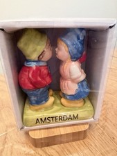 Dutch Holland Boy & Girl Kissing Figurine Ceramic, Netherlands Souvenir picture