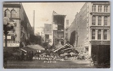 1913 DAYTON, OH OHIO FLOOD TRAXLER CO. HARVEY'S HATS STORE HAENLEIN POSTCARD P49 picture