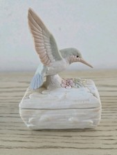Vintage Porcelain Hummingbird Trinket Box Japan Very Detailed  picture