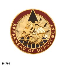 US Transportation Command ~ Spearhead Of Deployment US Army DUI Crest Pin ~ NEW picture