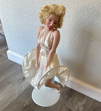 RARE Marilyn Monroe White Dress Resin Figurine on Stand, 7 year itch picture