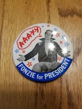 Vintage A-A-A-Y-Y Fonzie For President Pinback picture