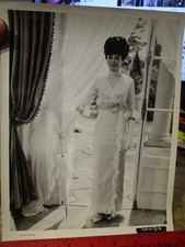 J26 Old Picture Photo SARAH MILES Famous Movie Star Actress Celebrity Film Promo picture