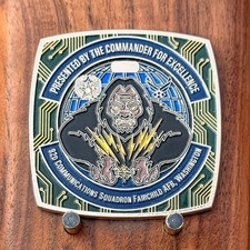 92D Communications Squadron Fairchild AFB Challenge Coin  W#24 picture