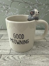 Good Meowing Coffee Mug Kitty Cat Sitting On Rim Eccolo picture