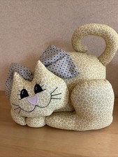 Smiling Cat Soft Handmade Sculpture picture